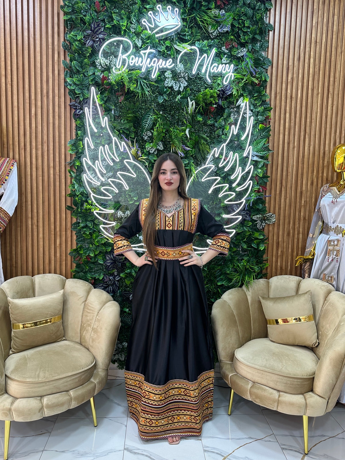 Robe Nelya